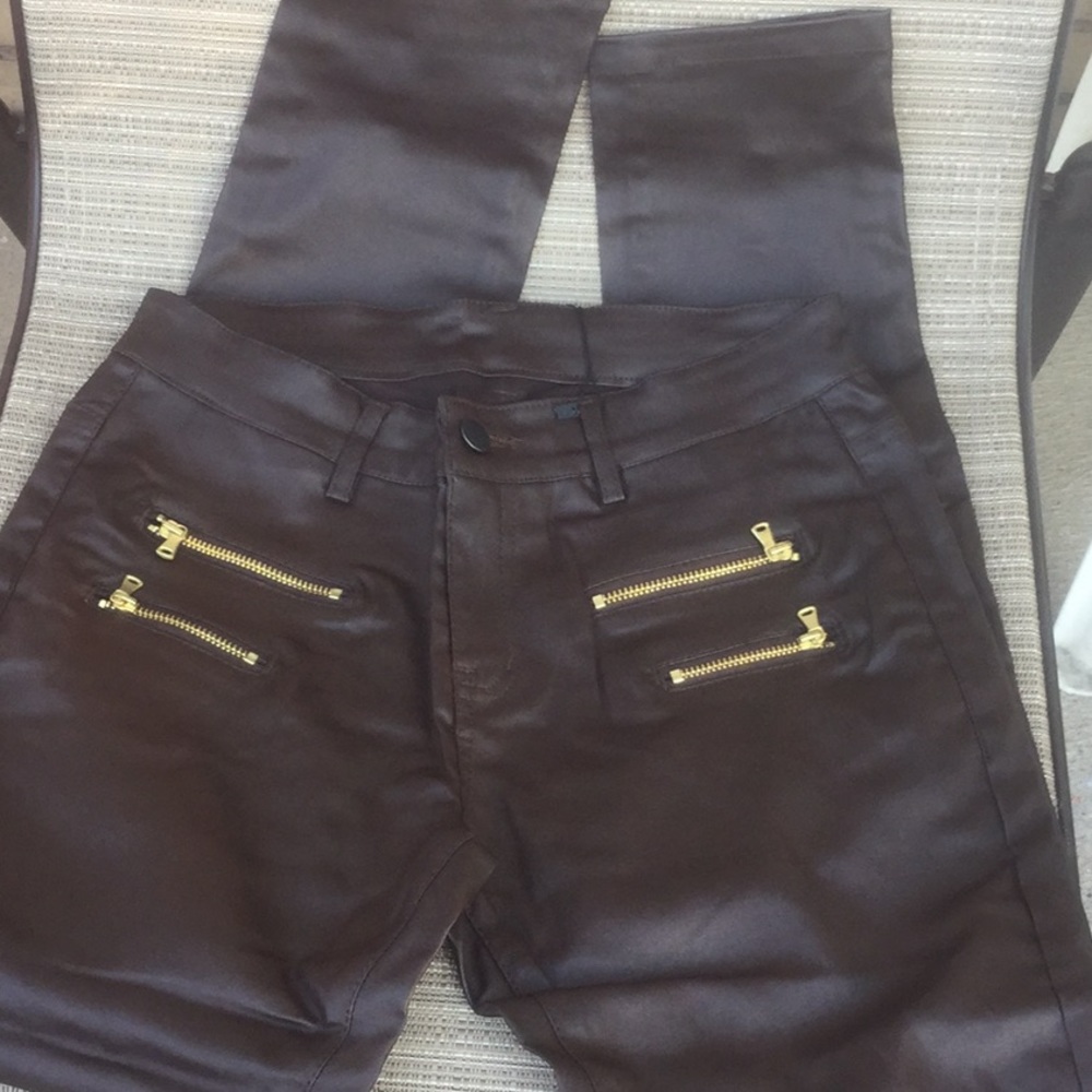 BROWN ELASTIC COATED FAUX LEATHER PANTS - Picture 2 of 8
